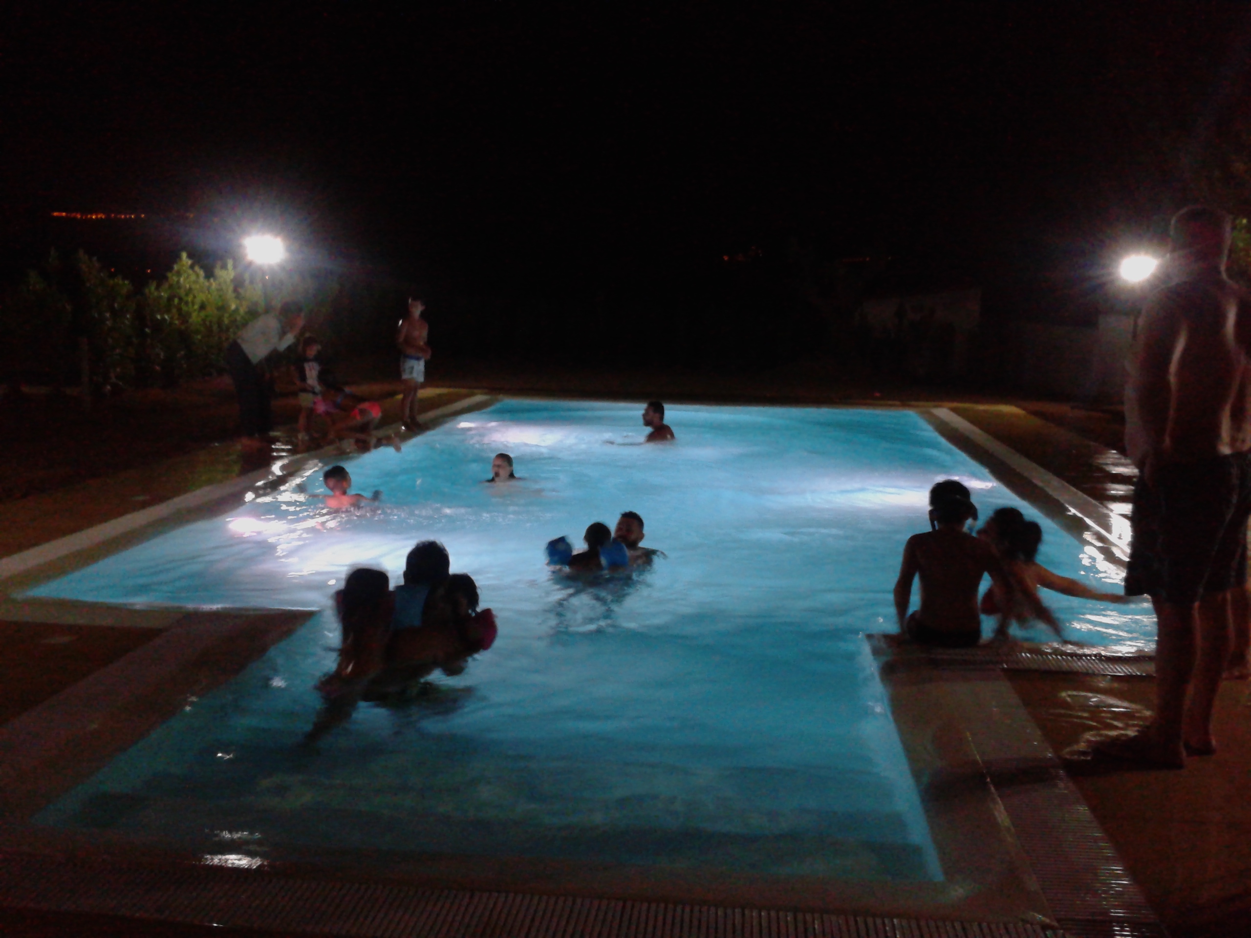 festa in piscina Latina 