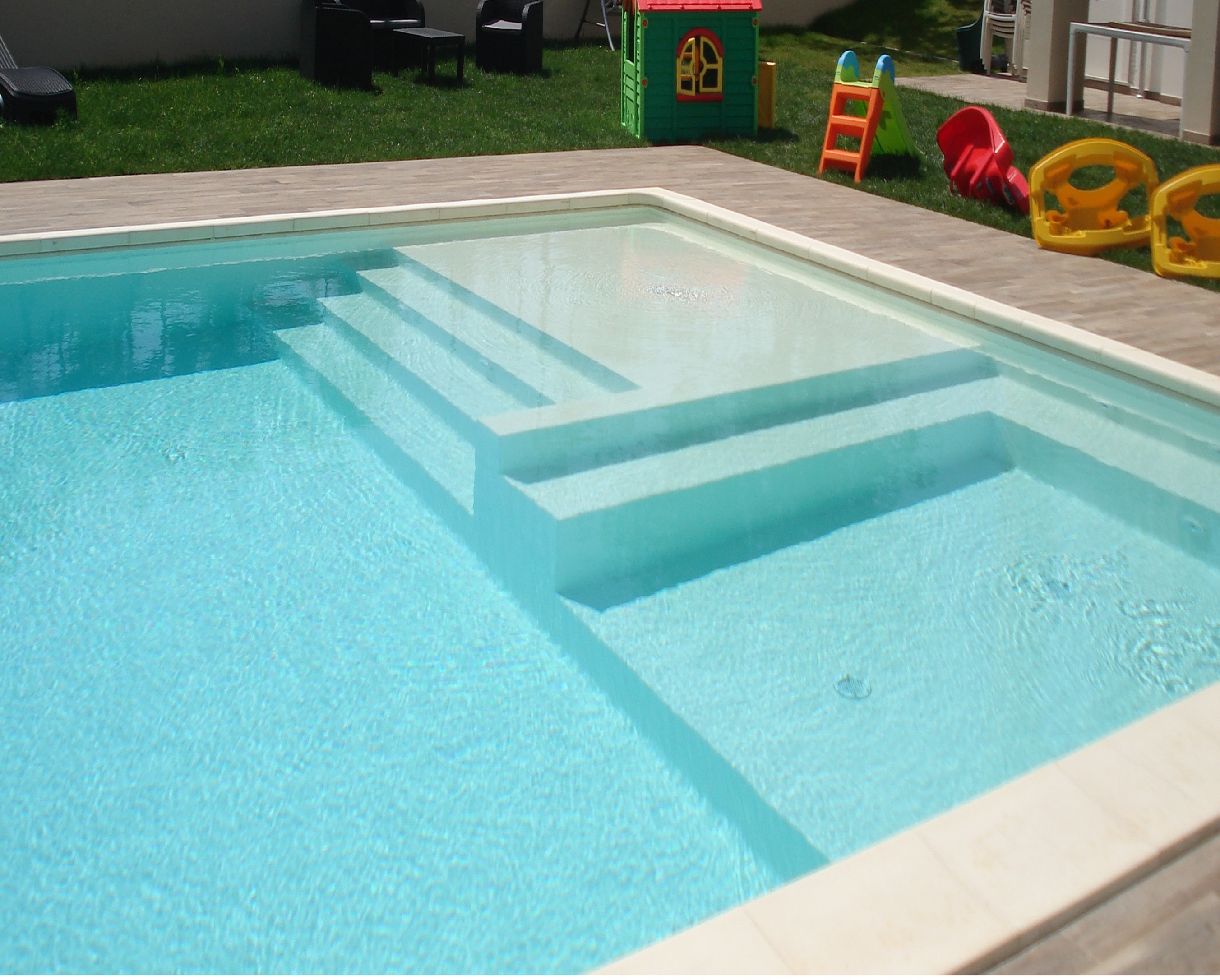 piscina personalizzata