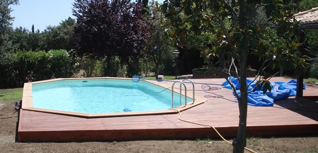 installazione piscina fuoriterra in legno